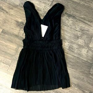 NWT asos top, black, size 0